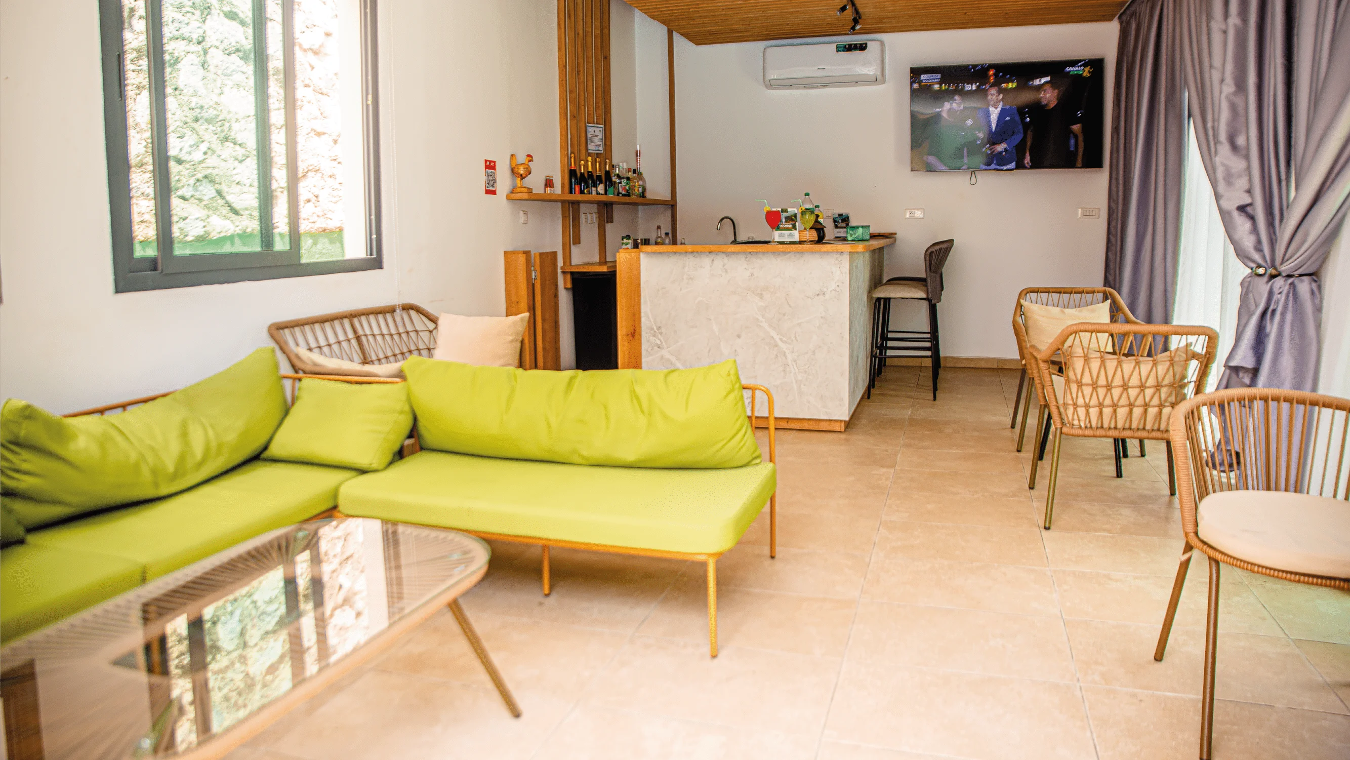 co-working-2-plateaux-vallon-4.webp