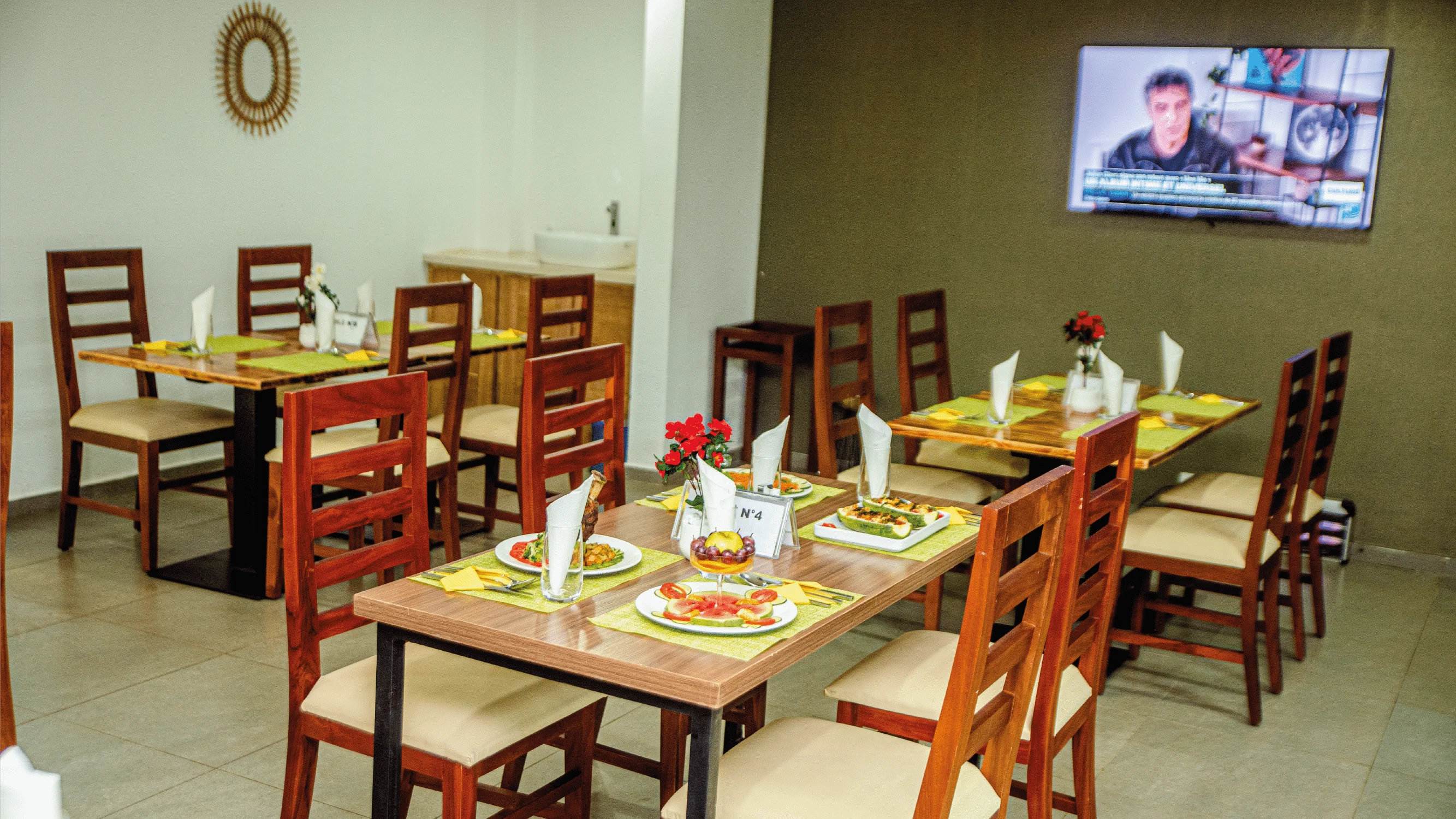 restaurant-lidani-yakro-4.webp